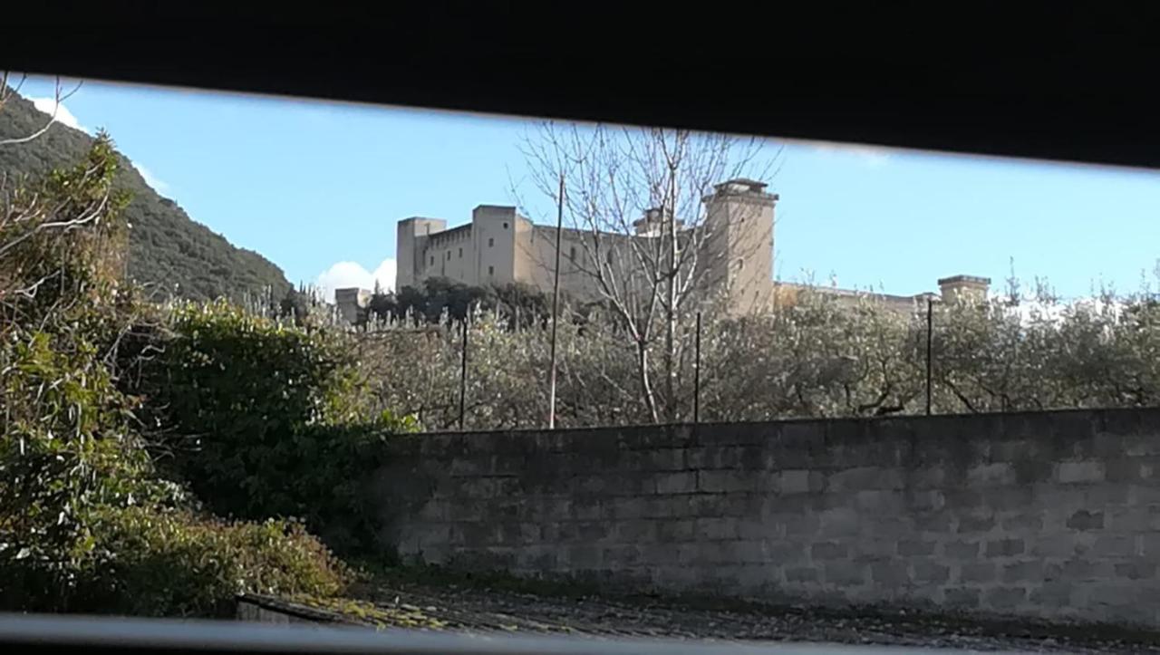 B&b La Rocca Spoleto Esterno foto